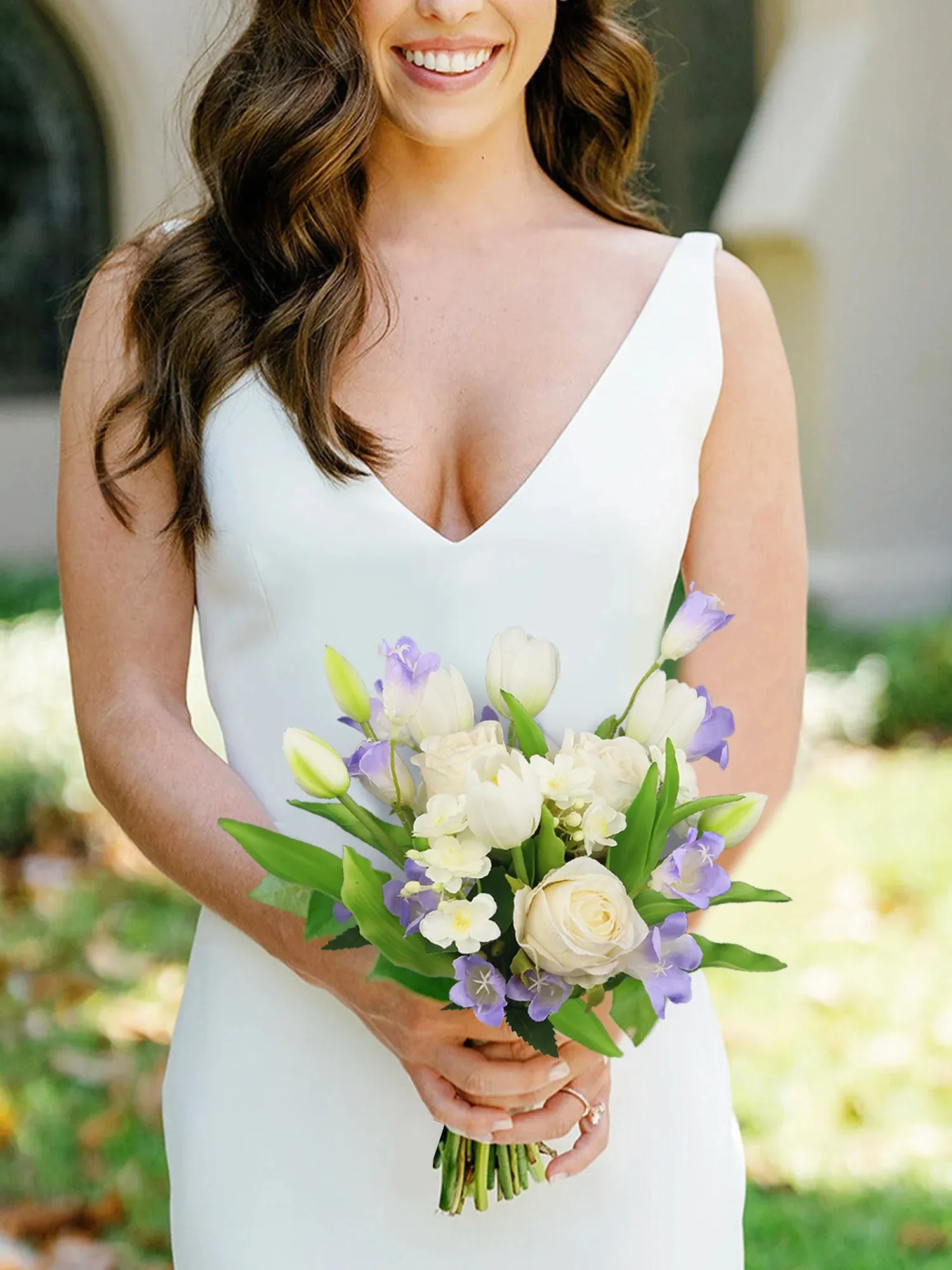 Minimalist Handheld Bouquet