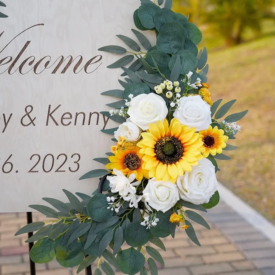 Senior Sign Flower Yellow