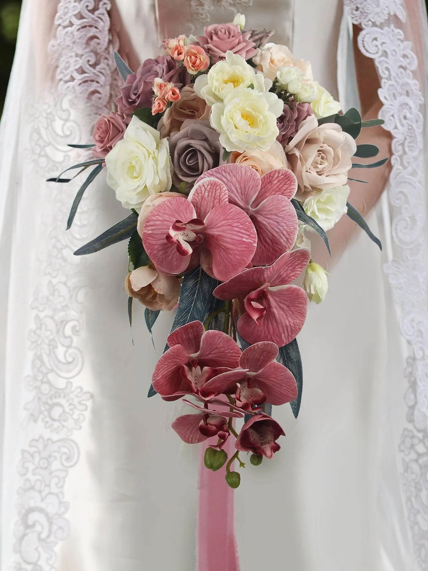 Gentle Elegance Bouquet