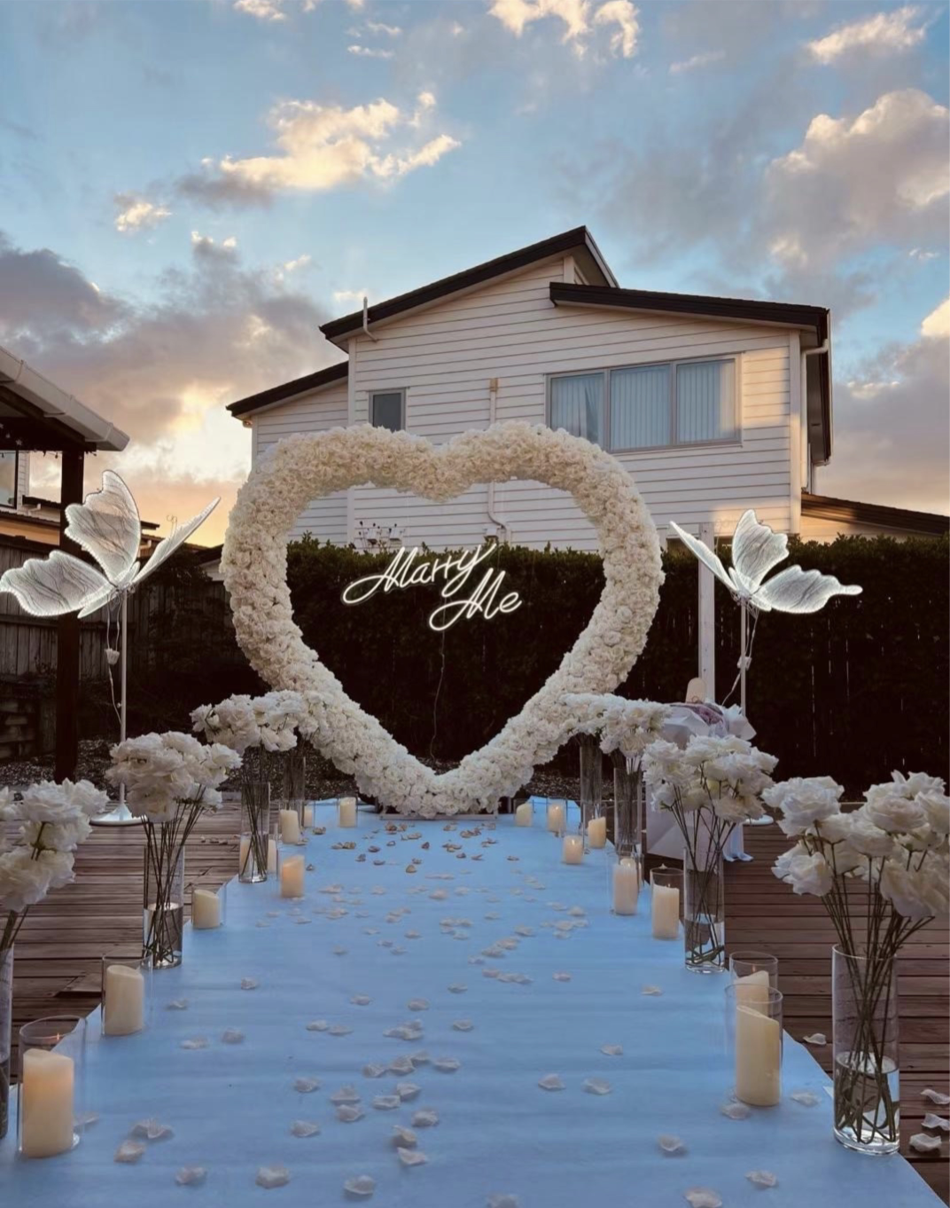 YBLIOUKE Heart Shaped  Floral Arch Set Proposal Wedding Party Decor