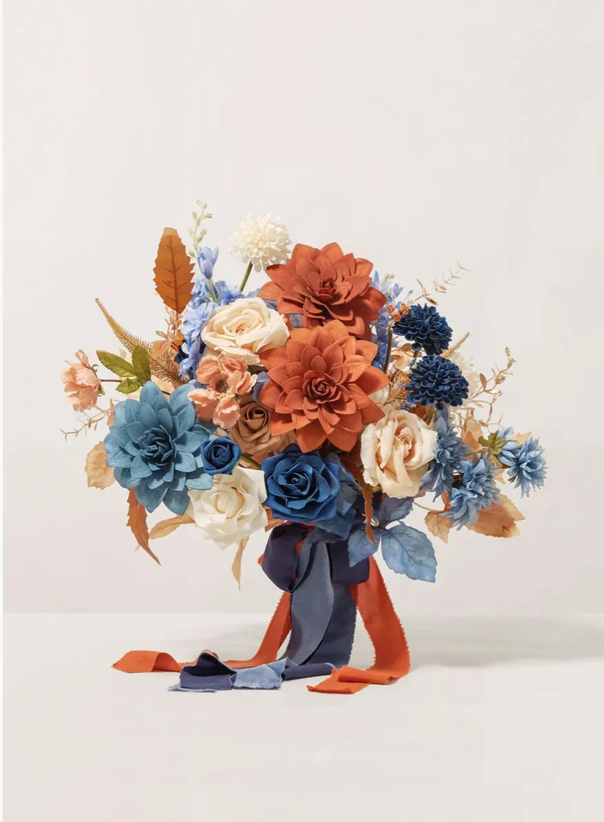 Savage Amour Bouquet